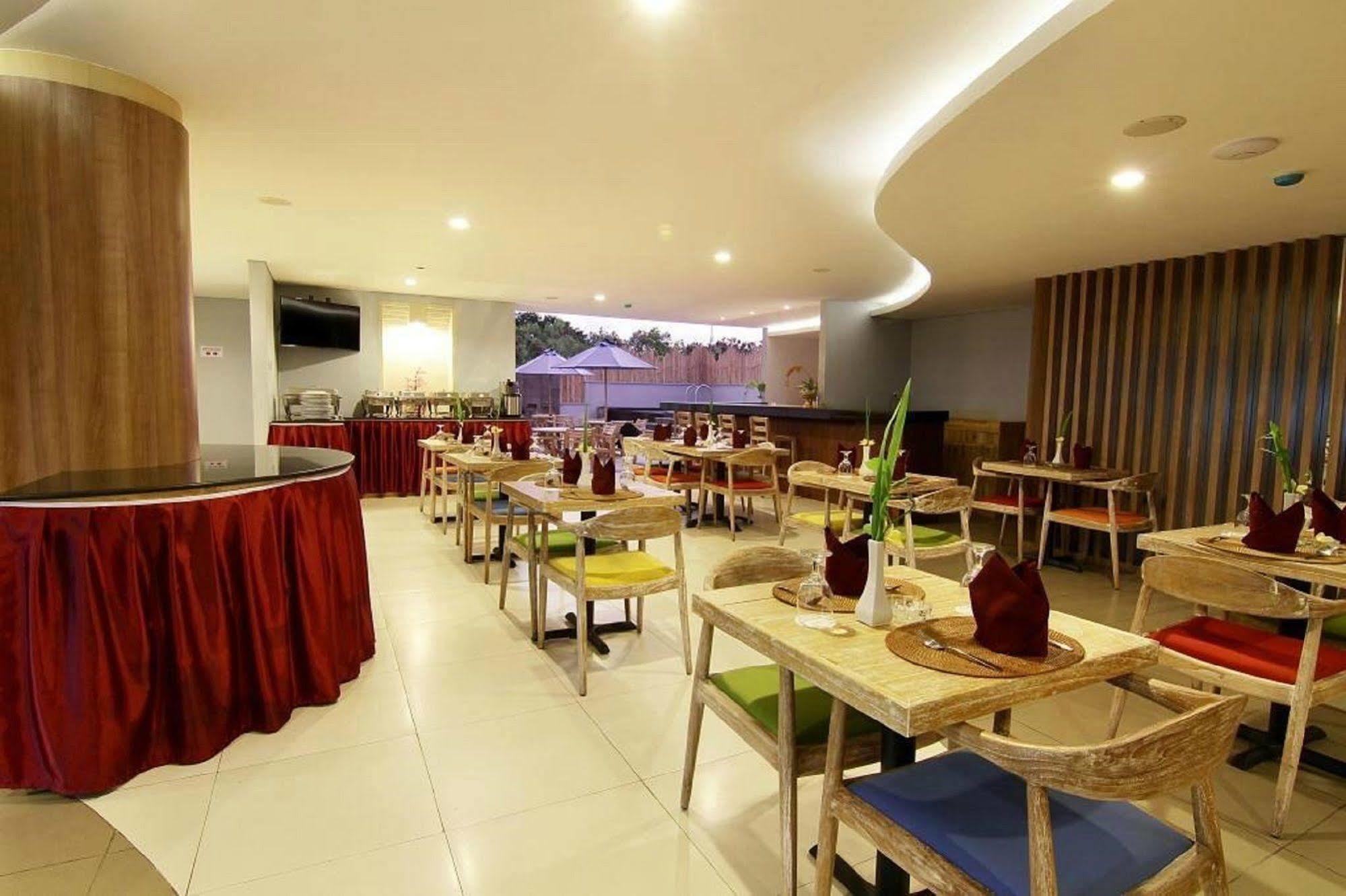 Santosa City Hotel Denpasar Eksteriør bilde