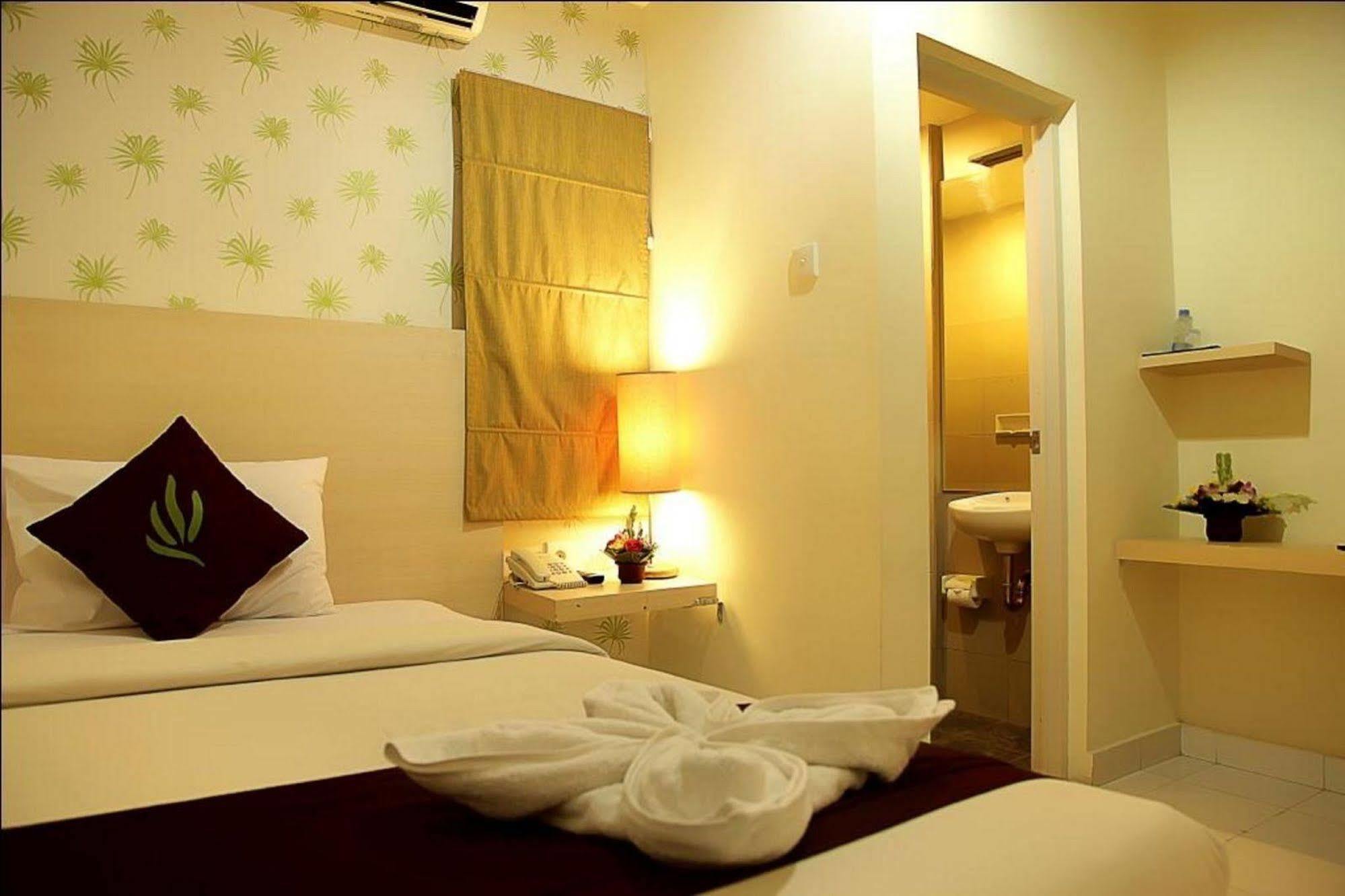 Santosa City Hotel Denpasar Eksteriør bilde