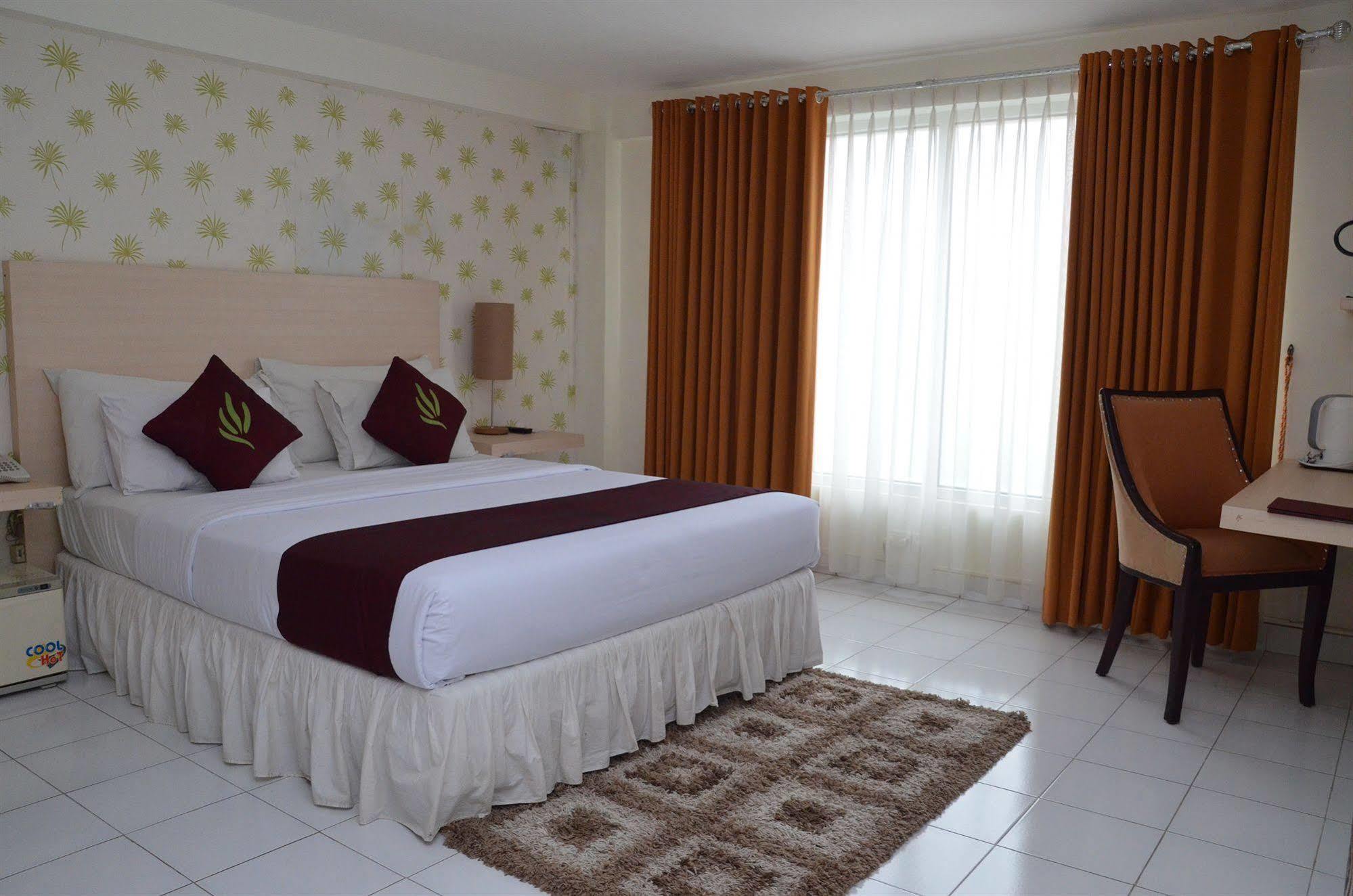 Santosa City Hotel Denpasar Eksteriør bilde